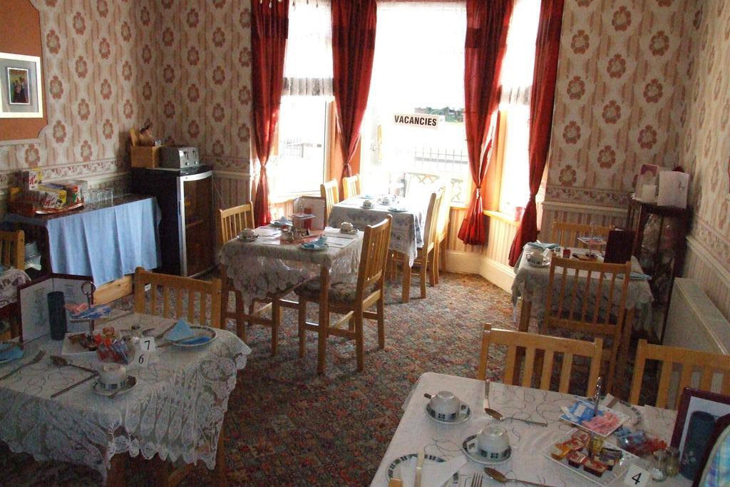 Copperfields Guest House Great Yarmouth Buitenkant foto